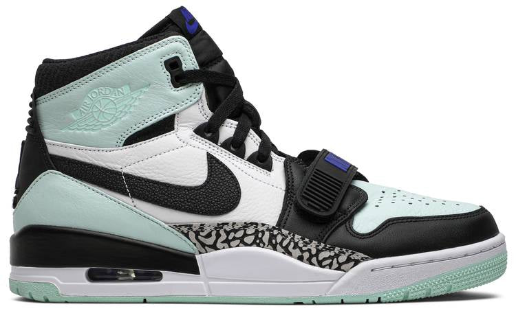 Jordan Legacy 312  Igloo  AV3922-013((M)US7/EUR40)